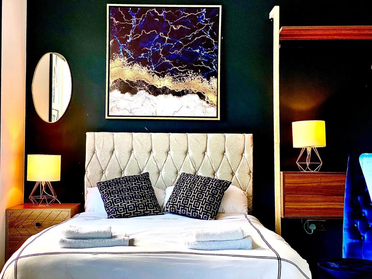Duke And Duchess Apartments And Rooms - Private In Room Hot Tub Suites Λονδίνο Εξωτερικό φωτογραφία