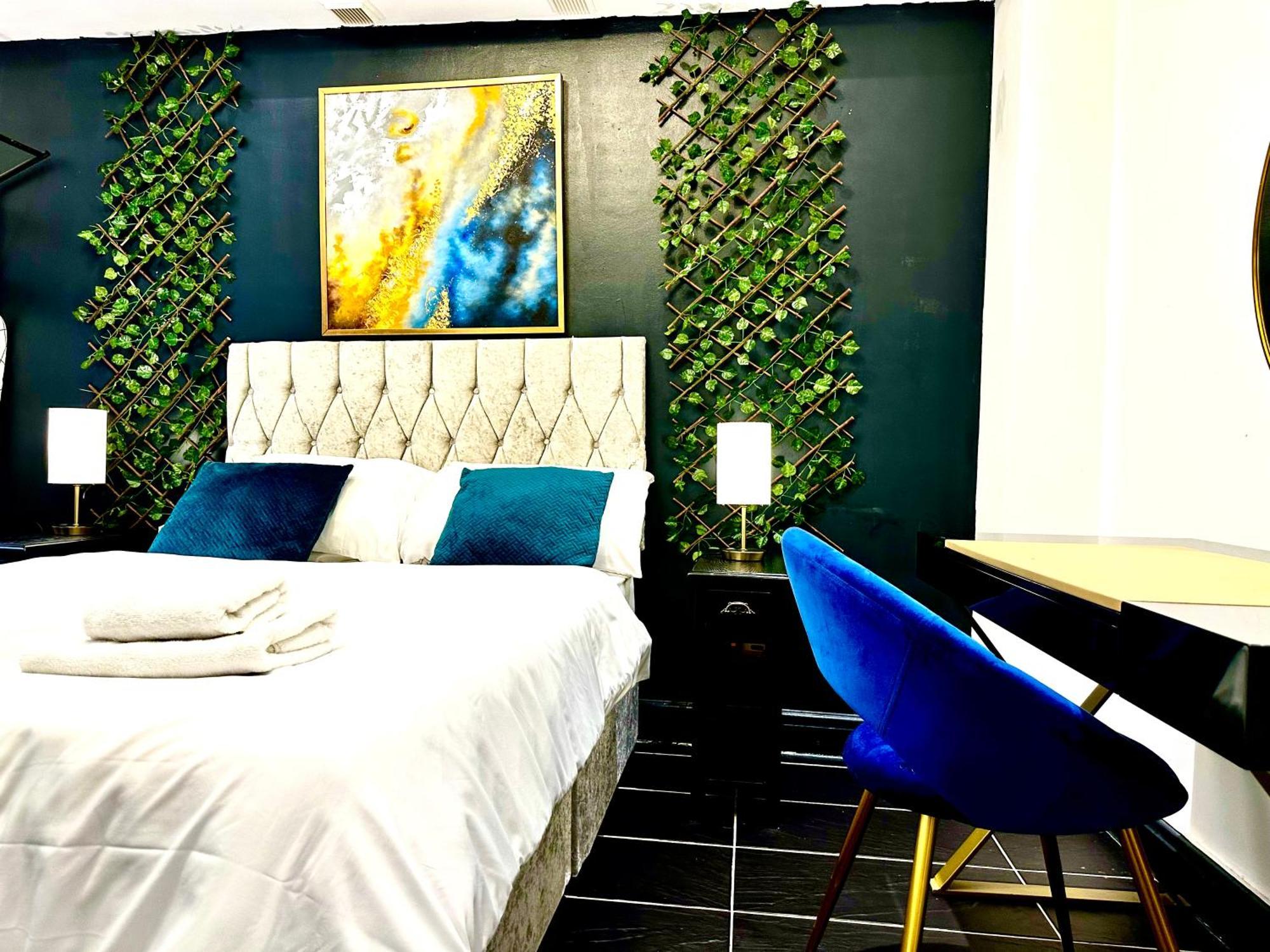 Duke And Duchess Apartments And Rooms - Private In Room Hot Tub Suites Λονδίνο Εξωτερικό φωτογραφία